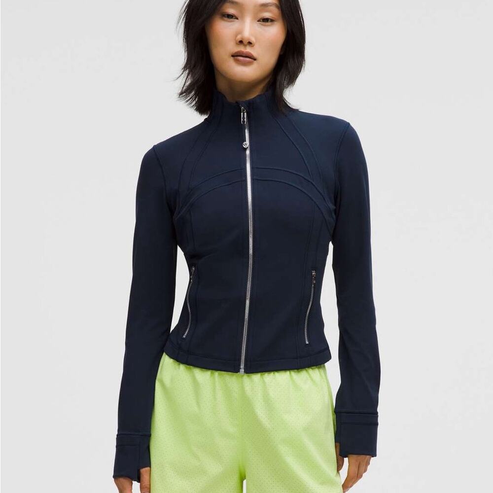 SALE - NWT Lululemon Define Cropped Jacket *Nulu